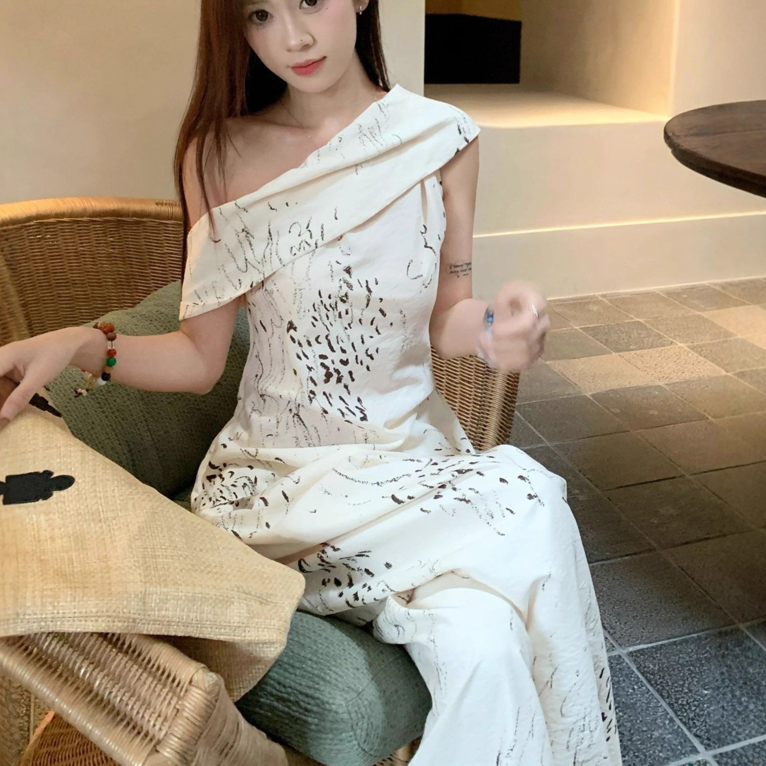 904822074-1